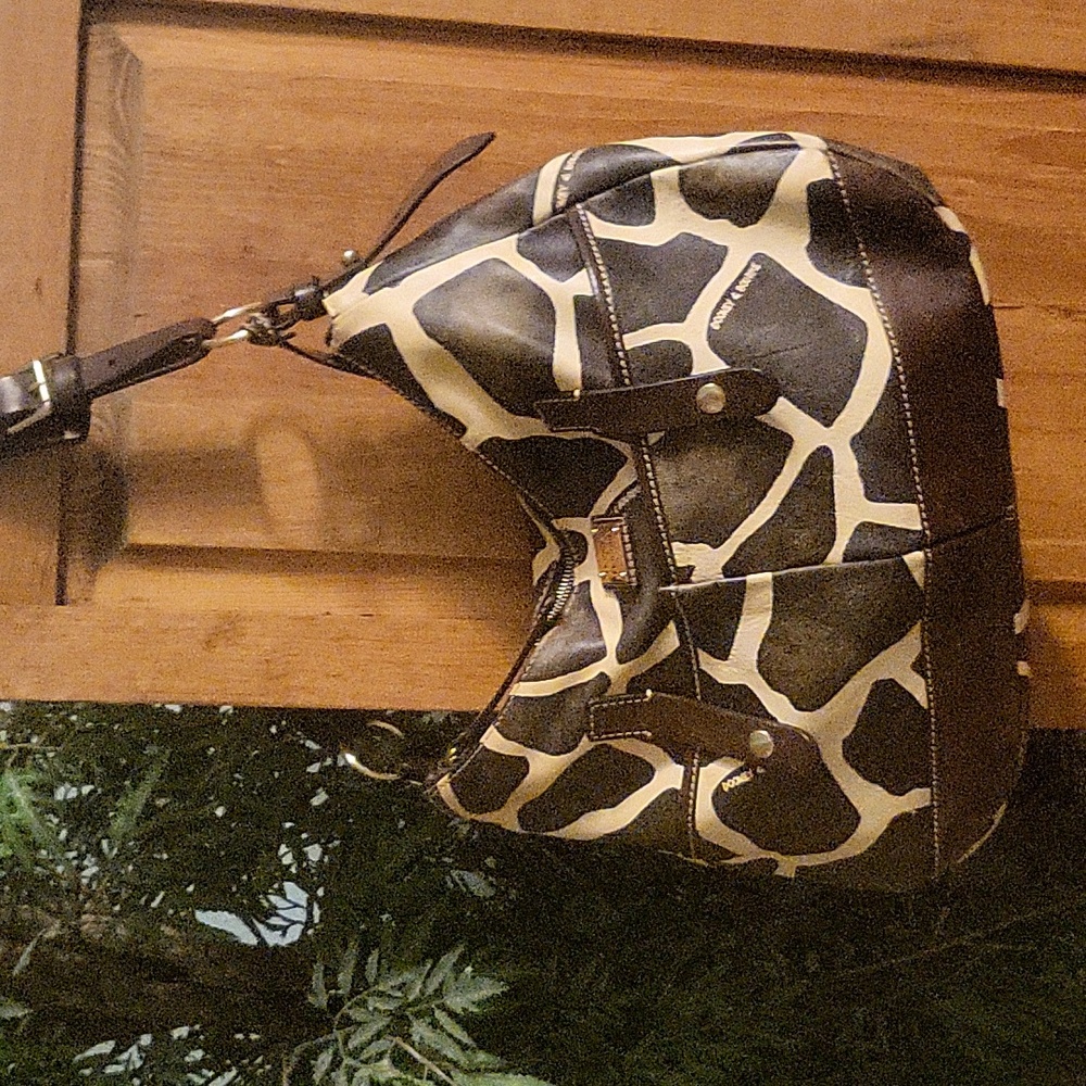 Dooney & Bourke bag